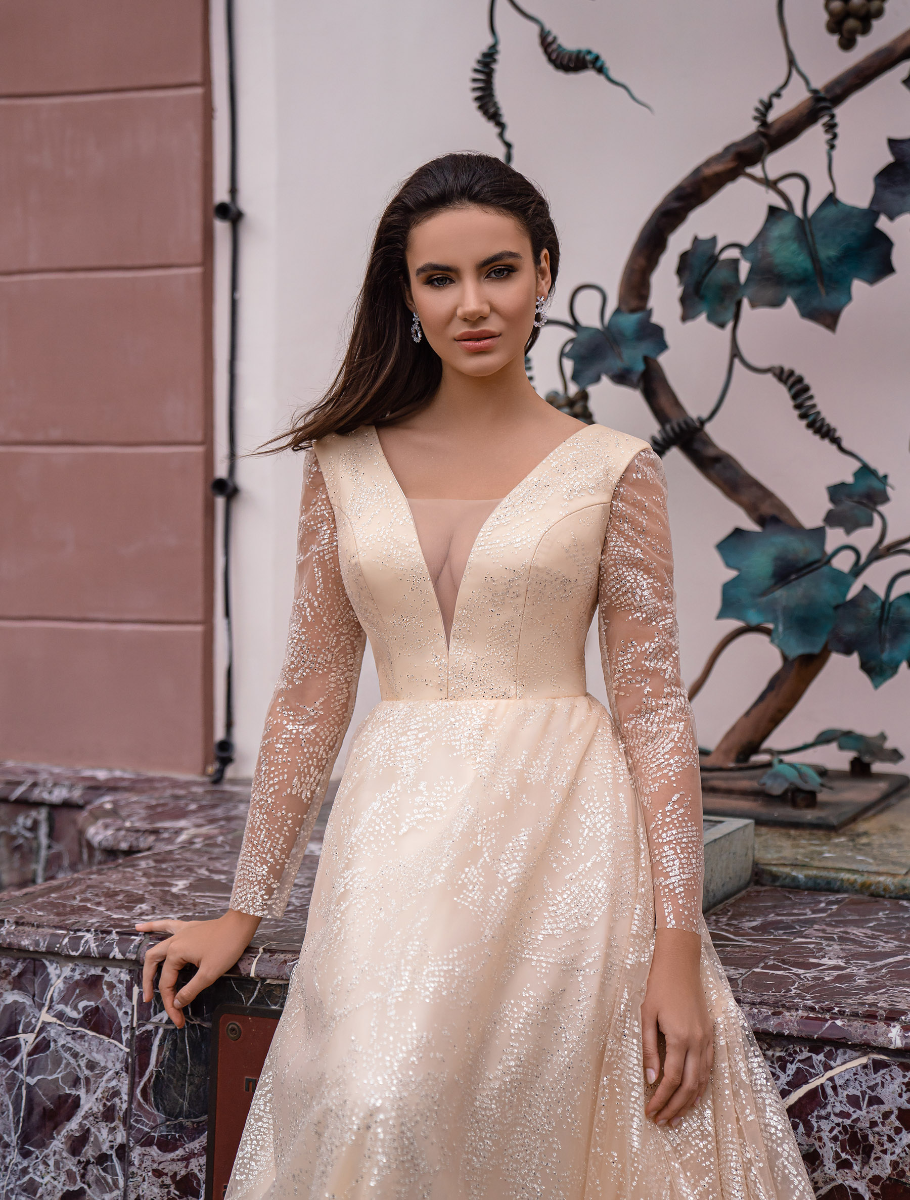 EVENING DRESS V225