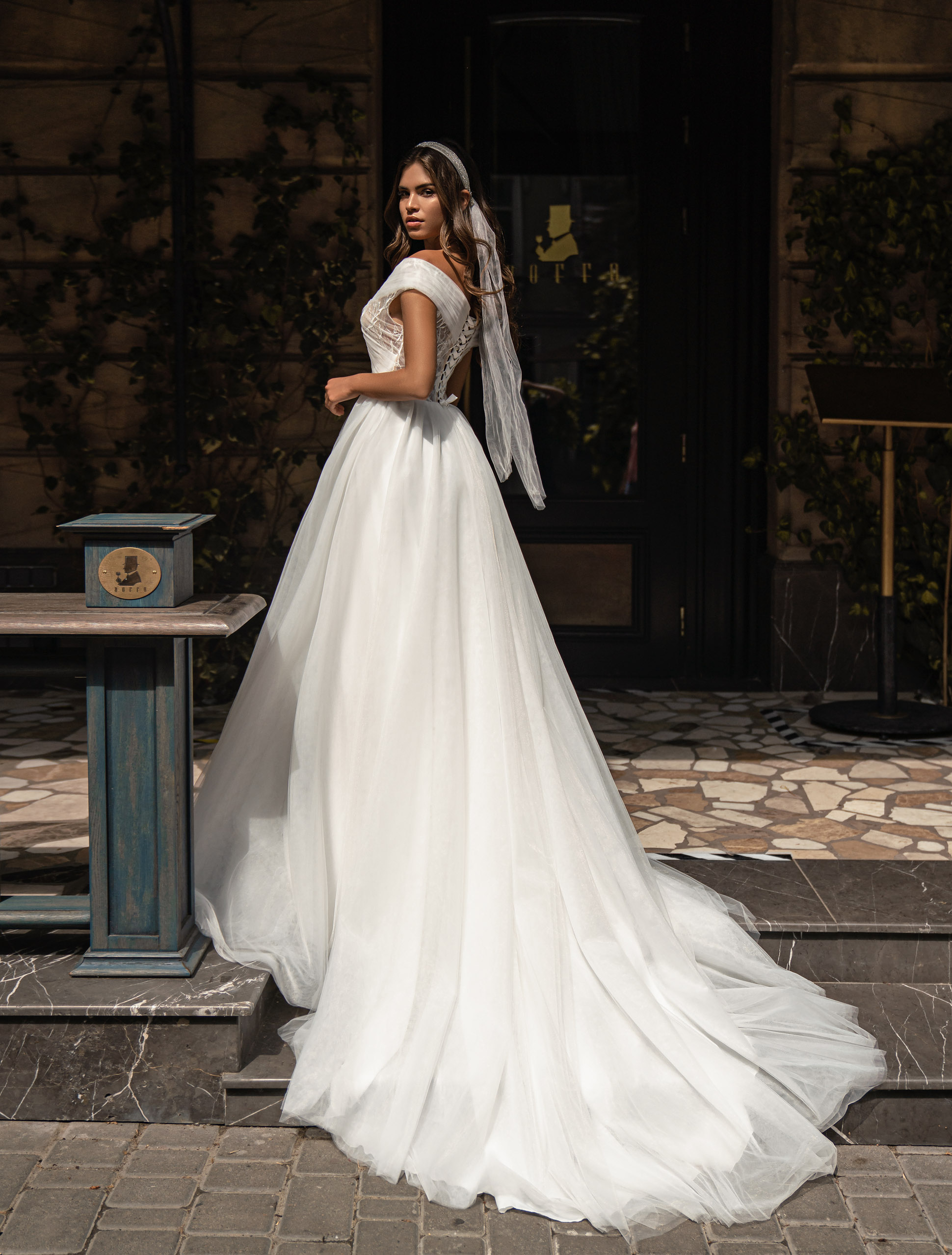 Wedding Dress IV017