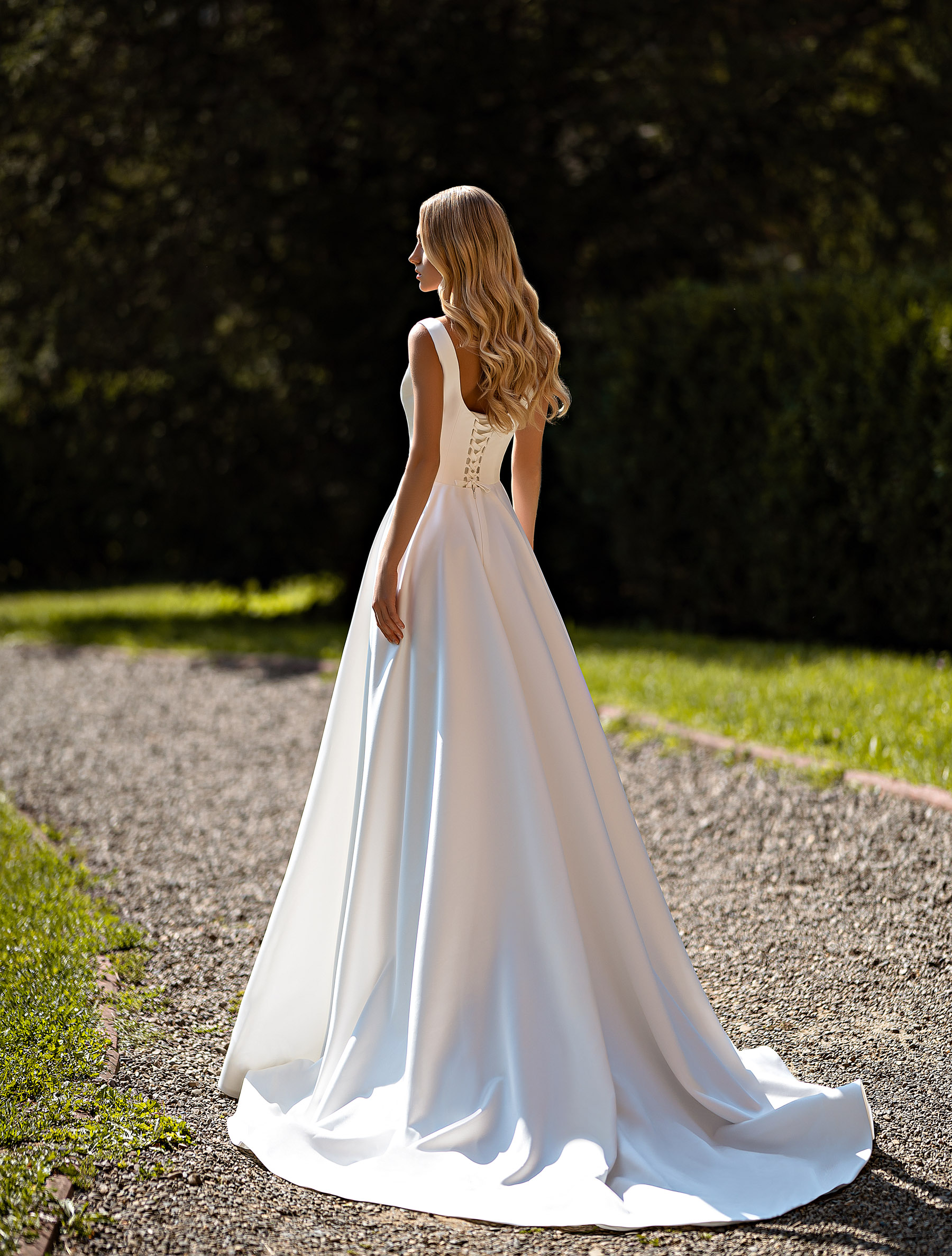 Wedding Dress EL-373